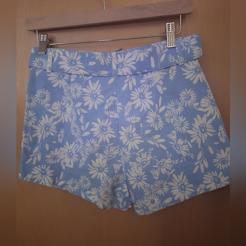 Zara Coquette Blue Floral Linen  Mini Shorts With Attached Belt Size Medium - Picture 3 of 3